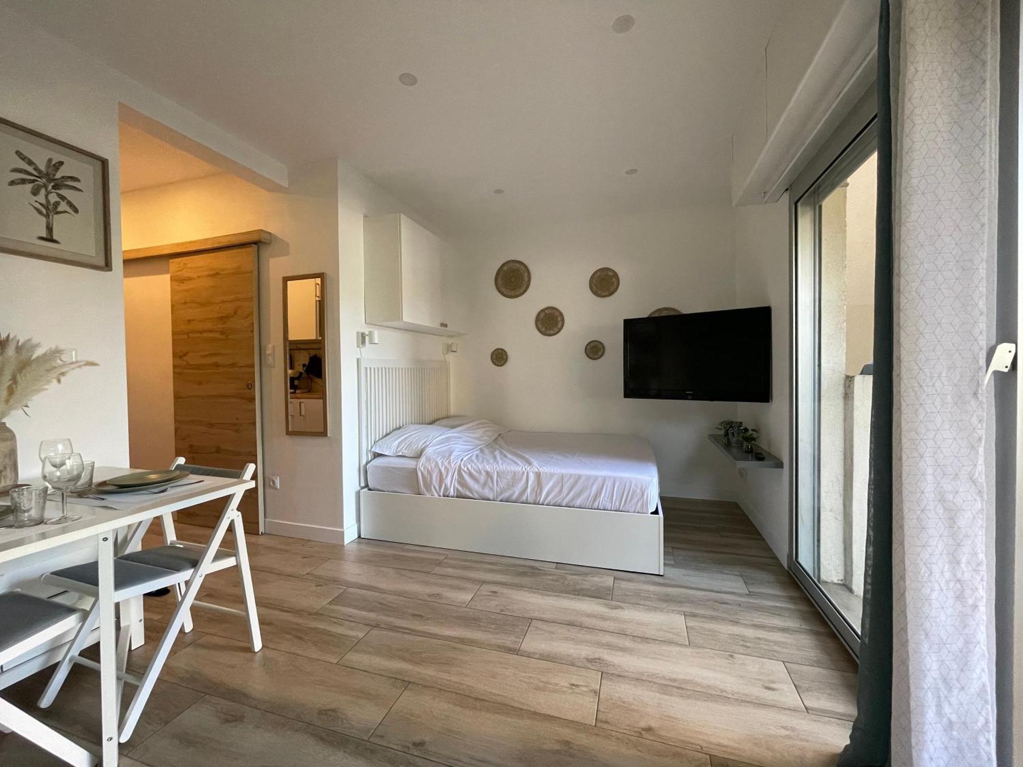 Superbe Studio Avec Terrasse Proximite Plage Saint-Mandrier-sur-Mer Exterior photo